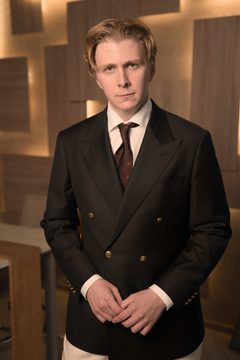 Лобанов Николай Александрович, эксперт по безопасности критической информационной инфраструктуры, поясной портрет в костюме